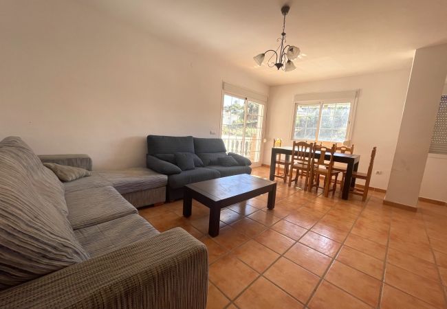 Ferienwohnung in La Cala de Mijas - 3 bdm apartment ideal for 6 workers for rent in la