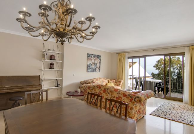 Ferienwohnung in Mijas Pueblo - Spacious 2 bdm apartment with terrace and garage i