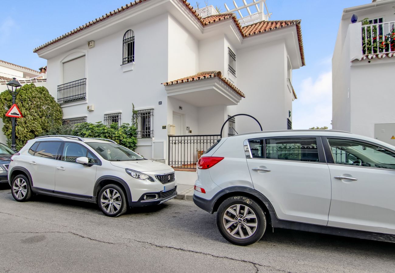 Ferienwohnung in Mijas Pueblo - Spacious 2 bdm apartment with terrace and garage i