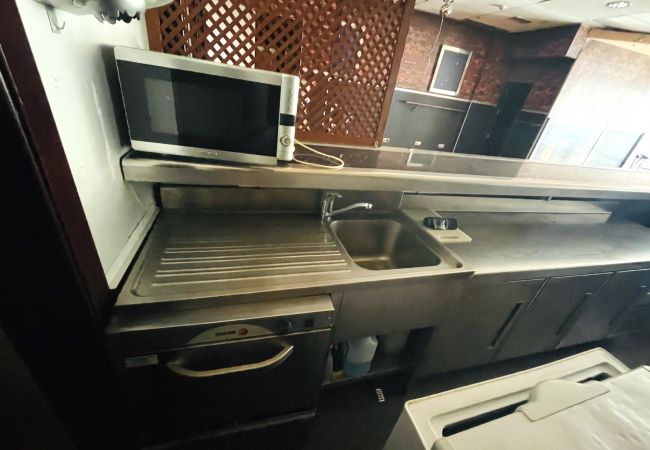 Local comercial en La Cala de Mijas - Bar/ cafeteria already settled for rent in busy lo Local comercial en La Cala de Mijas - Bar/ cafeteria already settled for rent in busy lo