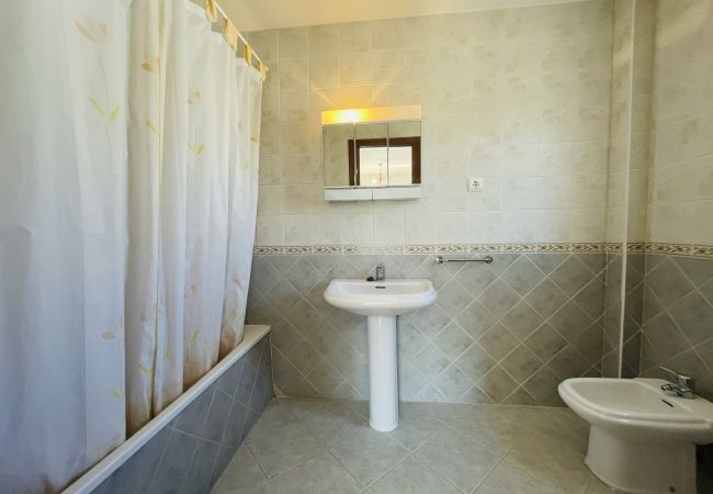 Apartamento en La Cala de Mijas - 3 bdm apartment ideal for 6 workers for rent in la Apartamento en La Cala de Mijas - 3 bdm apartment ideal for 6 workers for rent in la