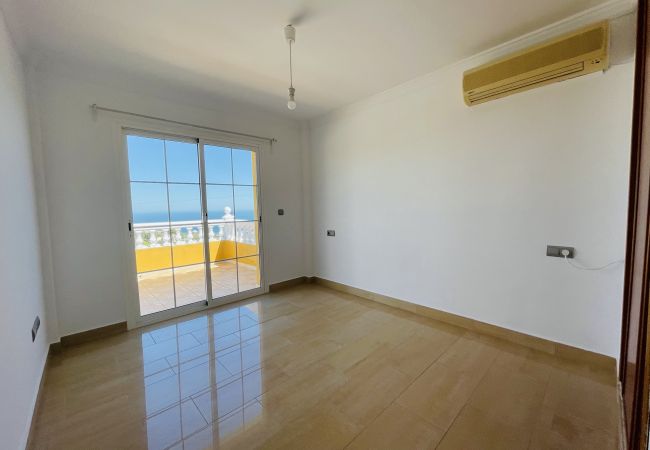 Casa en Benalmadena - Unfurnished 5 bdm villa with views and huge garage Casa en Benalmadena - Unfurnished 5 bdm villa with views and huge garage