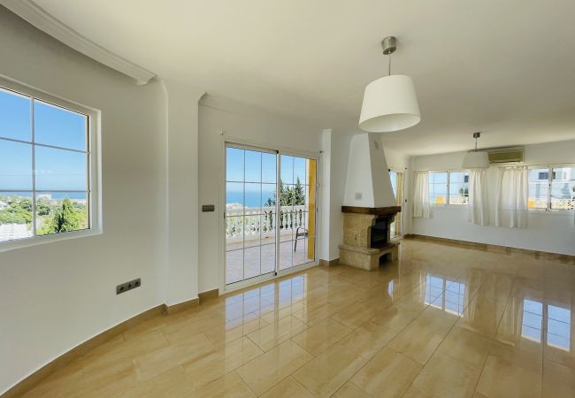 Casa en Benalmádena - Unfurnished 5 bdm villa with views and huge garage