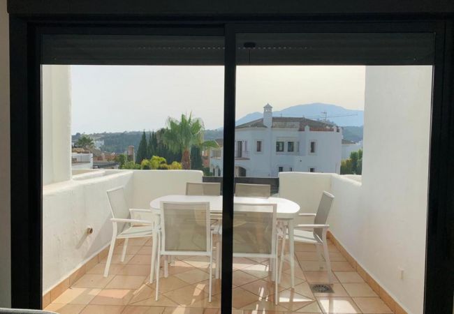 Ático en Estepona - Modern 2 bdm penthouse with sea views in Estepona