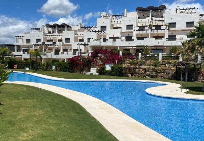 Ático en Estepona - Modern 2 bdm penthouse with sea views in Estepona Ático en Estepona - Modern 2 bdm penthouse with sea views in Estepona