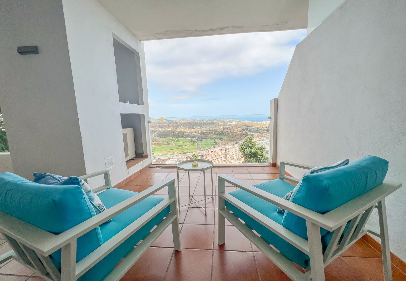 Apartamento en Mijas Costa - La Cala ,golf, pool and sea view