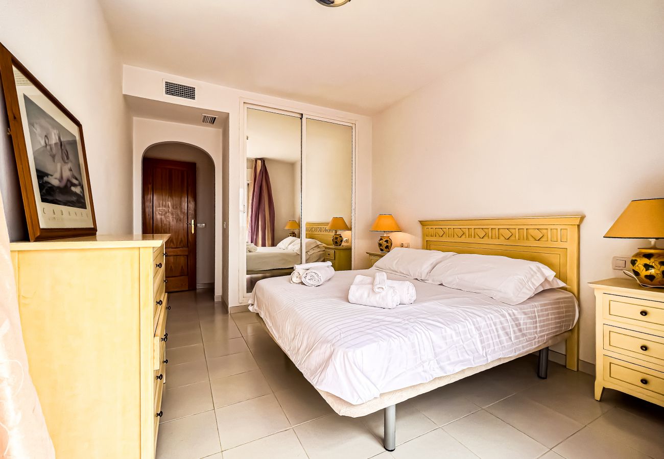 Apartamento en El Faro - El faro ,holidays and sea views