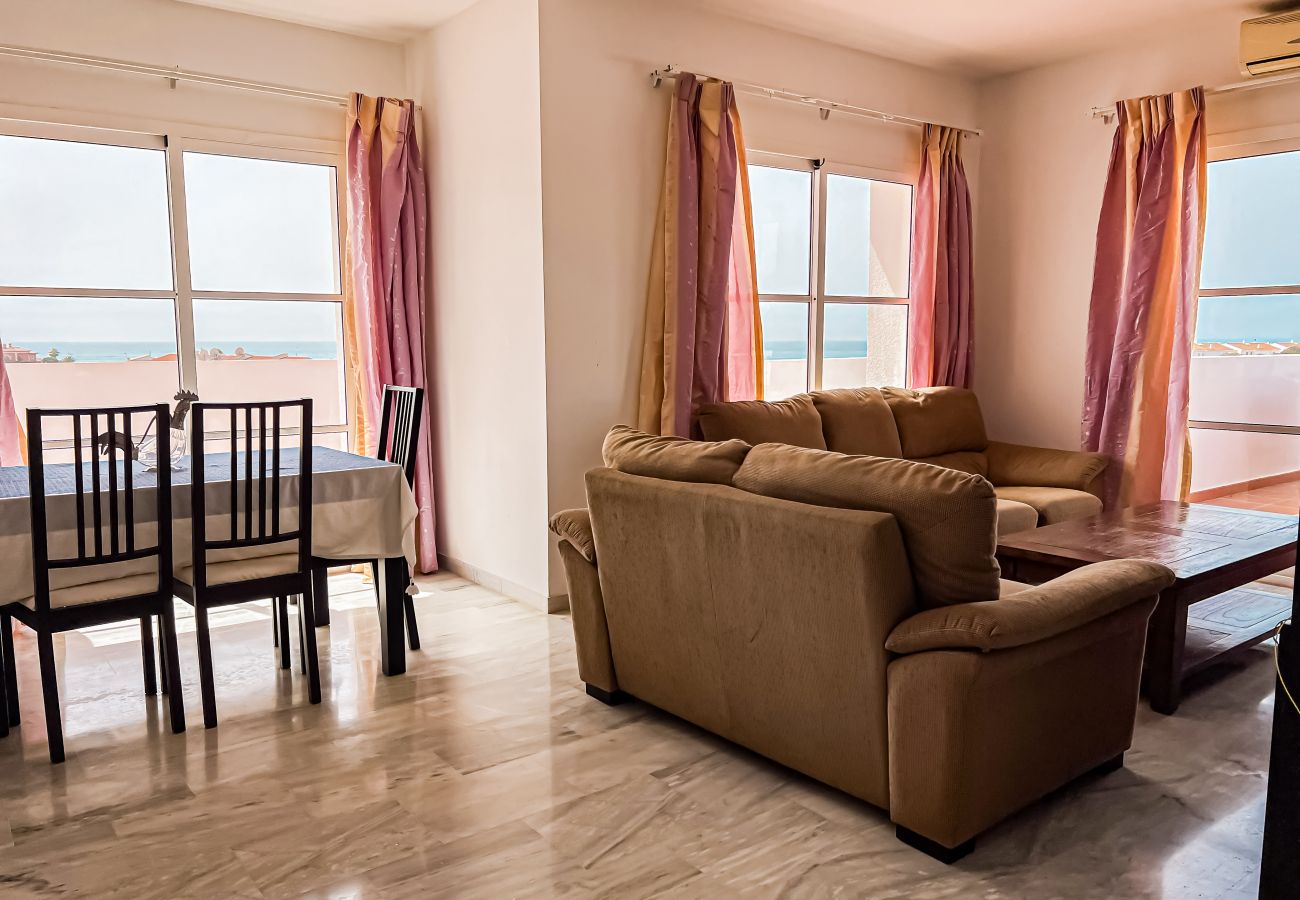 Apartamento en El Faro - El faro ,holidays and sea views