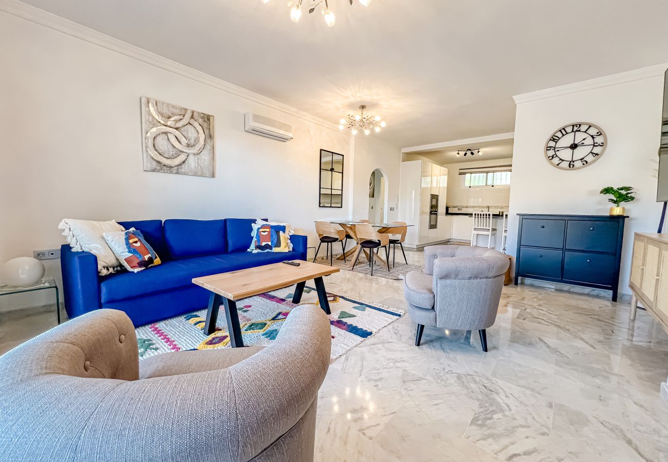 Apartamento en Mijas Costa - Mediterranean, pool and holidays