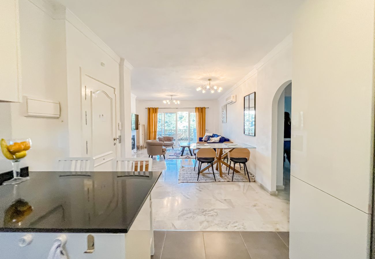 Apartamento en Mijas Costa - Mediterranean, pool and holidays