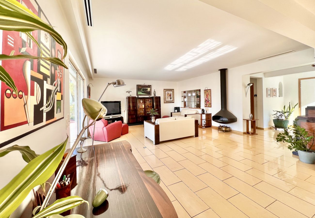 Villa à Grasse - La Villa Ajda, piscine privée