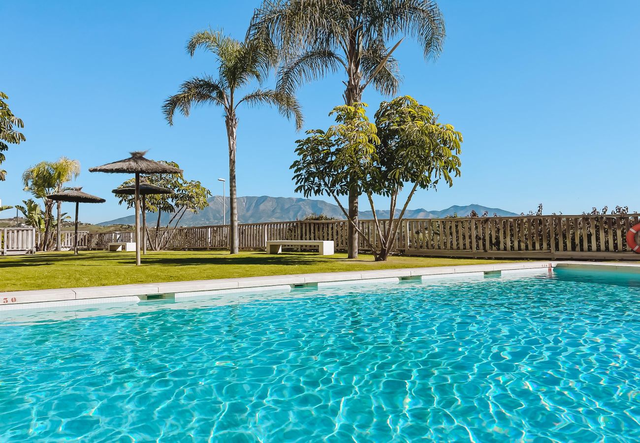 Appartement à Mijas Costa - Casa Banderas, pool and sea view