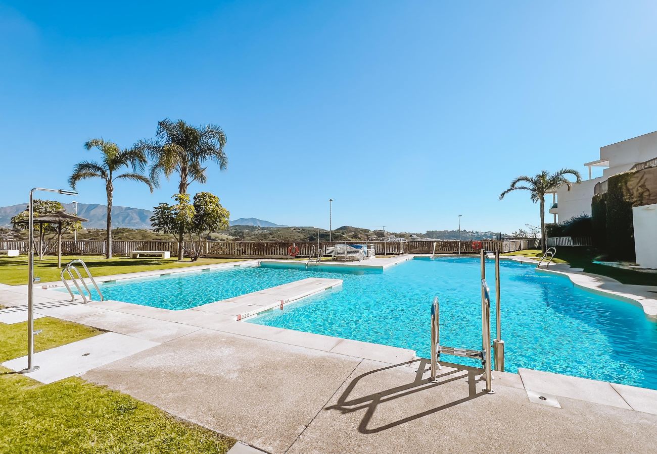 Appartement à Mijas Costa - Casa Banderas, pool and sea view