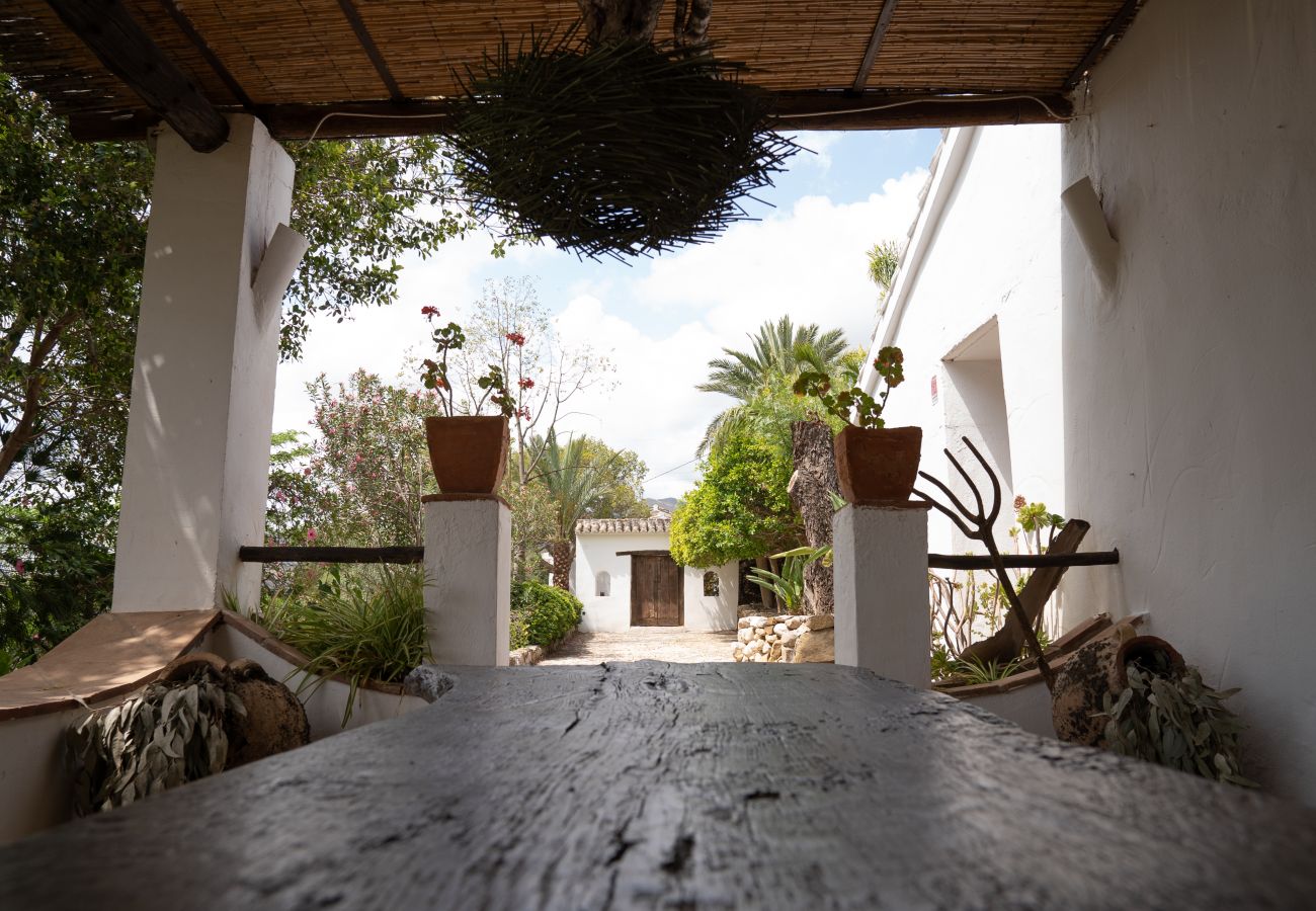 Gîte Rural à Álora  - FINCA MANODIANA
