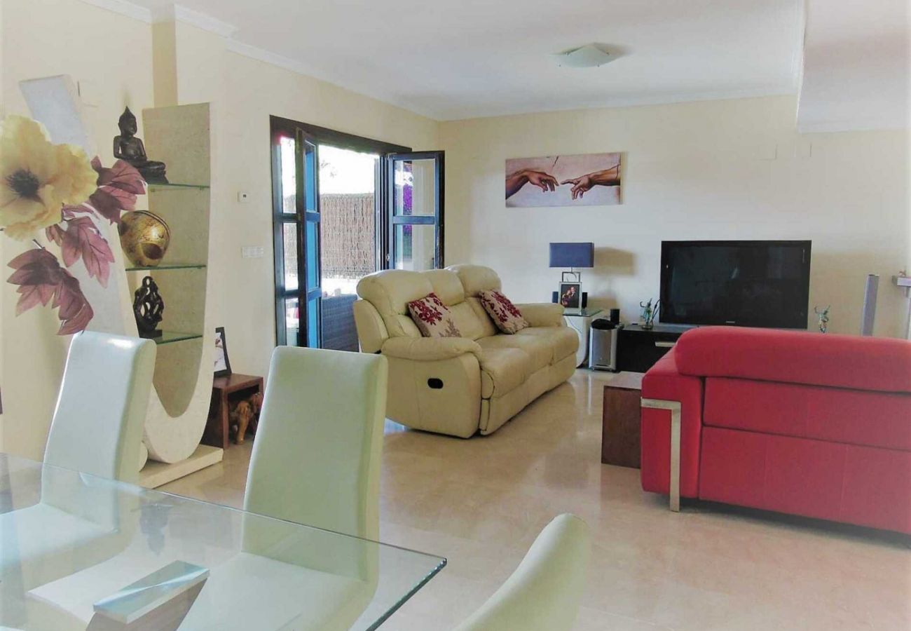 Townhouse in Guadalmina - Nice unfurnished 4 bedroom townhouse in Guadalmina