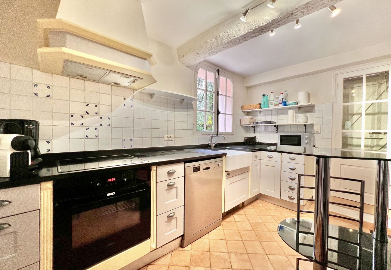 House in Grasse - Le Mas des Oliviers, piscine privée