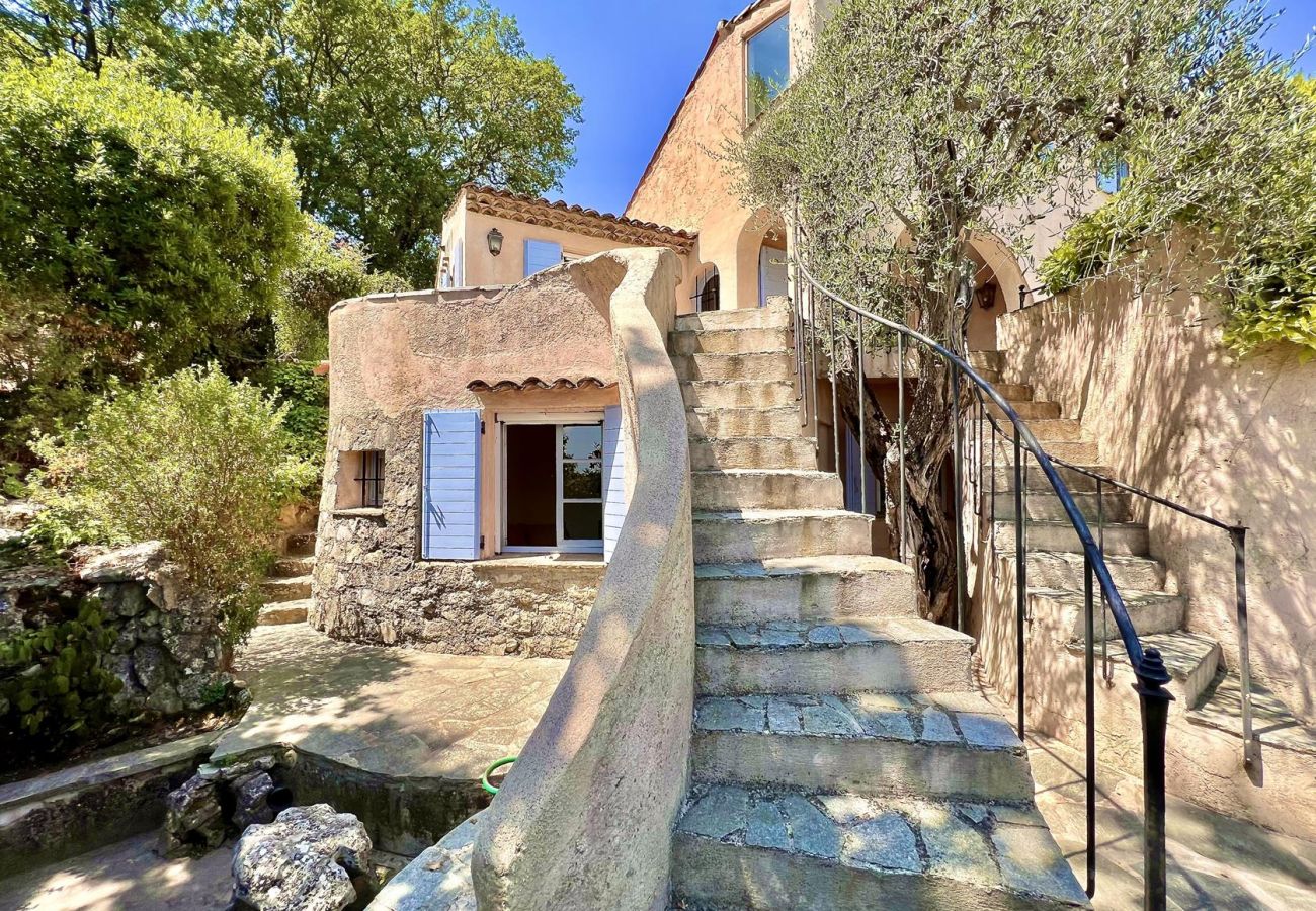 Villa in Mouans-Sartoux - Villa du Domaine de Castellaras