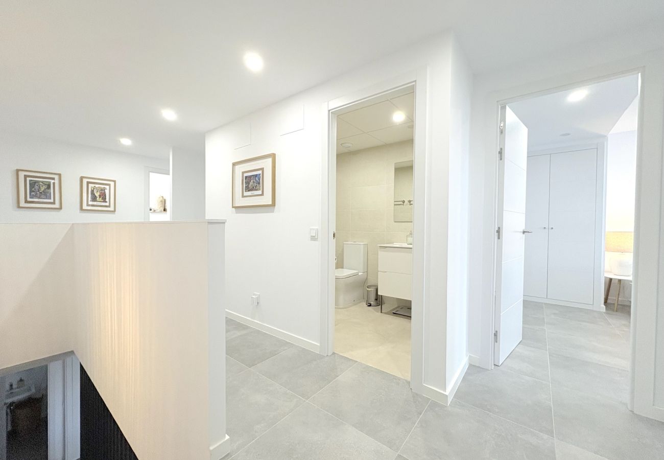 Terraced House in Mijas - luxury house in Cala de Mijas for 8 people