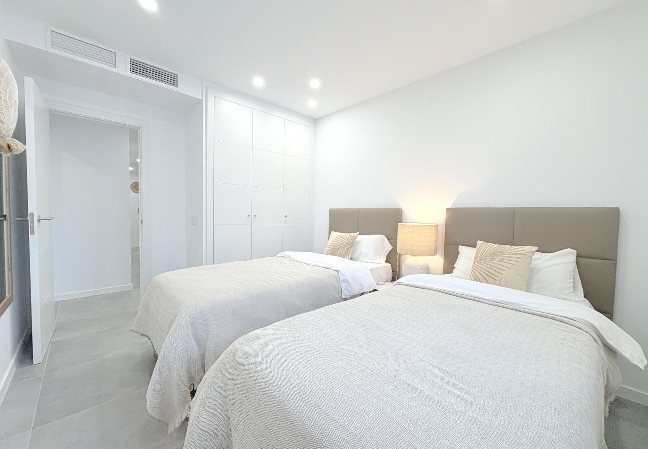 Terraced House in Mijas - luxury house in Cala de Mijas for 8 people
