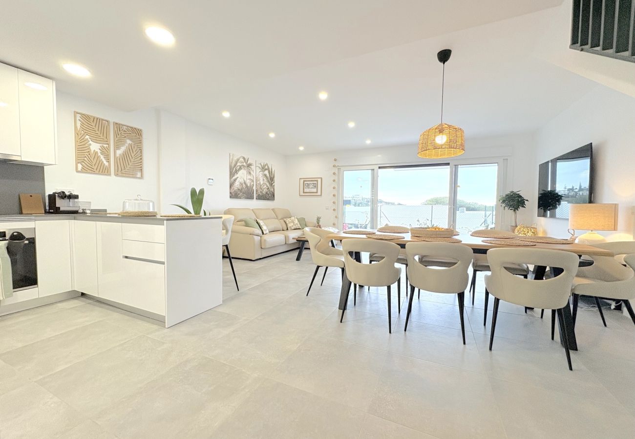 Terraced House in Mijas - luxury house in Cala de Mijas for 8 people