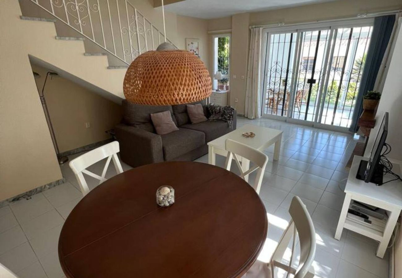 Radhus i Mijas - casita Playamarina 6 personas