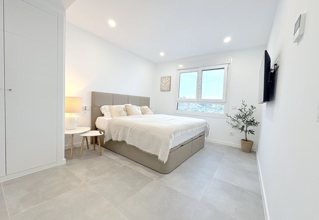Radhus i Mijas - luxury house in Cala de Mijas for 8 people